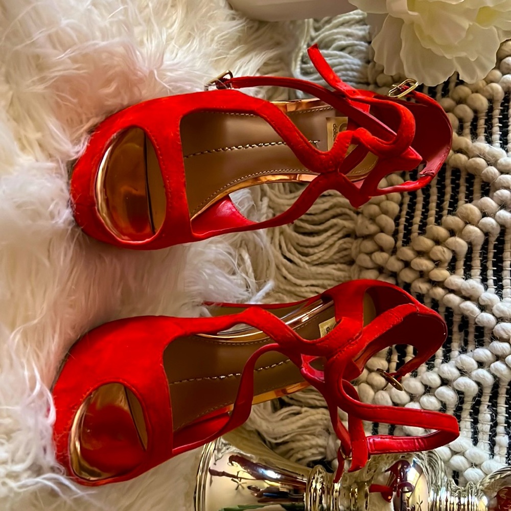 Dolce Vita 7.5 suede heel